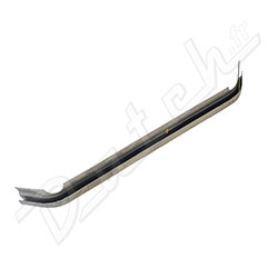 RETAINER FOR LOWER PARCEL SHELF