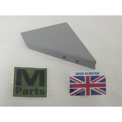 11 - GUSSET PLATE CROSS MEMBER (RH)