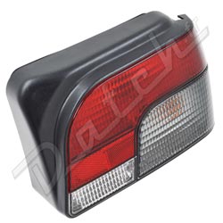 FEU ARRIERE ROVER 100 (GAUCHE)