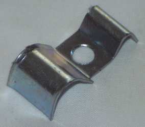 CLIP DE DURITE/CANALISATION (CAVALIER) DOUBLE MGC